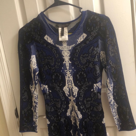 Dress - Picture 3 of 3